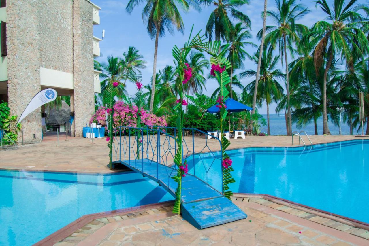 Mombasa Continental Resort Shanzu Exteriör bild
